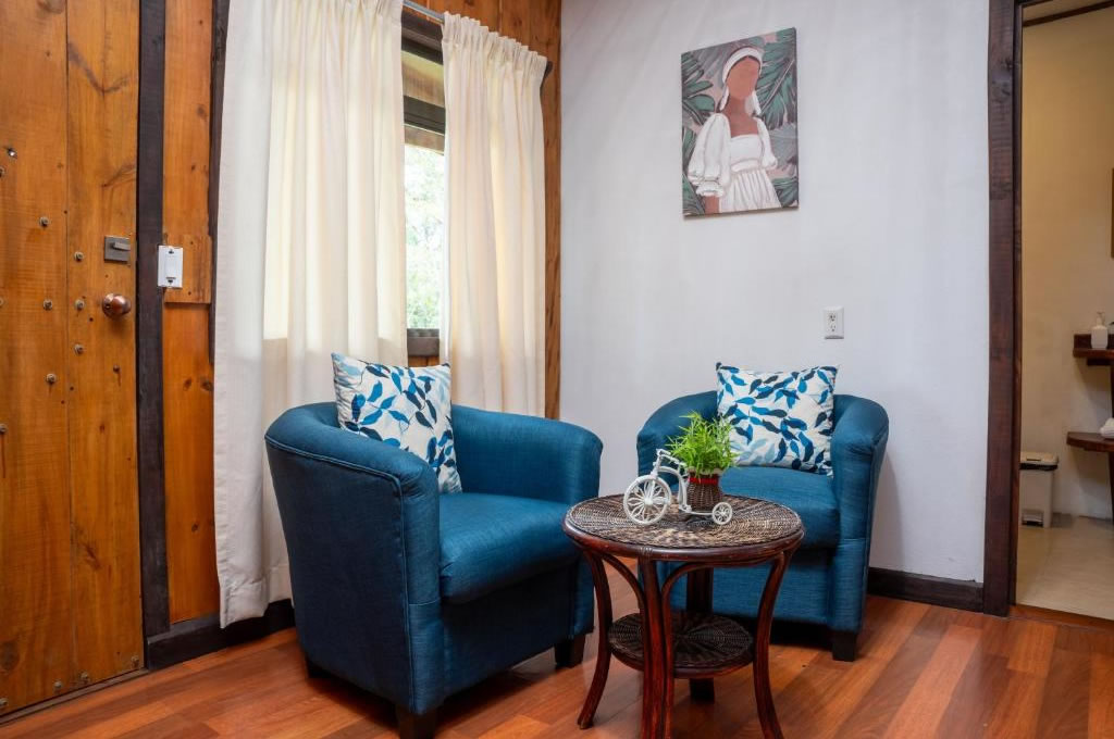 King Room with Garden View