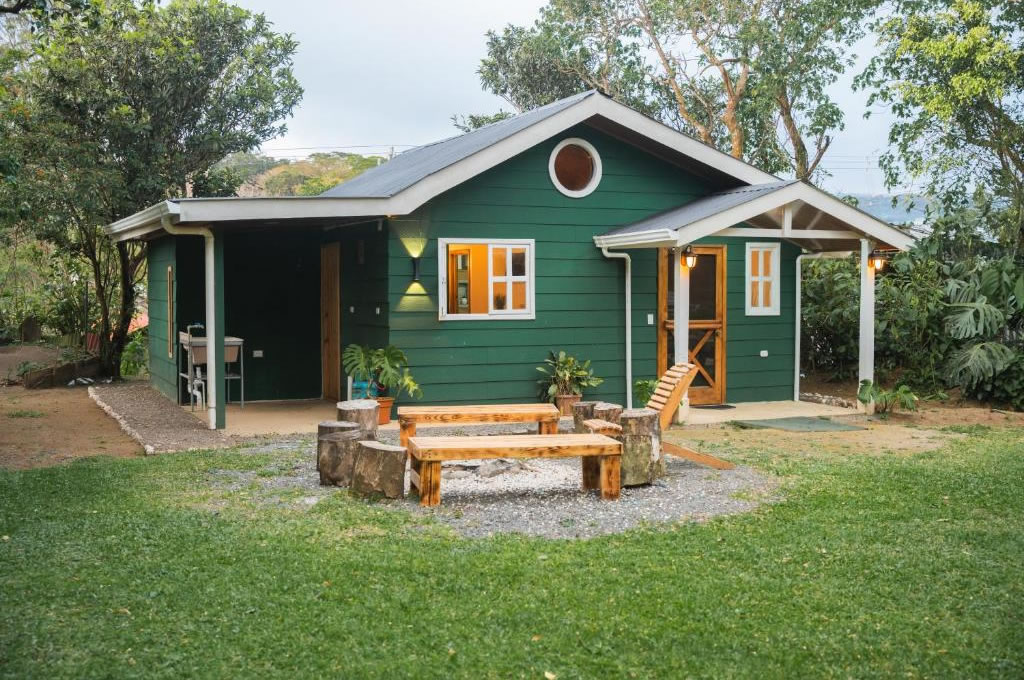 One-Bedroom Bungalow