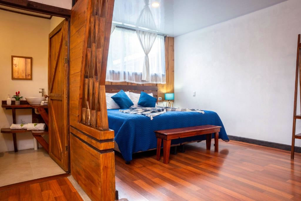 King Room with Garden View